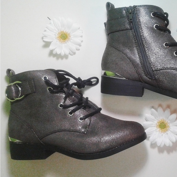 Primark Shoes - Ankle Booties Dark Silver Shimmer Size 9 ⬇️$50